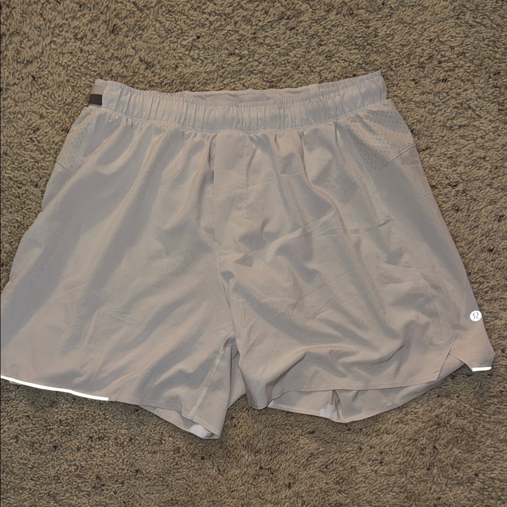 lululemon athletica Men's Light Gray Athletic Shorts